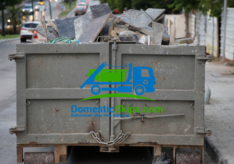 Book 20-yard roll-on roll-off skip hire for domestic use, click here for skip prices and book a 20yd RoRo skip online