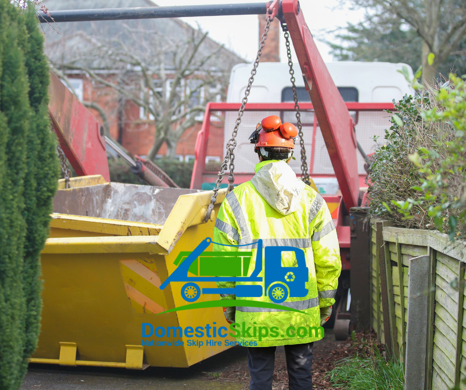 Enclosed and lockable skip hire in Edinburgh, click here for skip prices and book an enclosed skip online